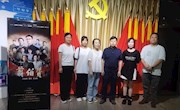 区委党研室开展“迎七一·红色观影”活动