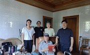 区委党研室拜访南下老干部潘国忠