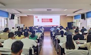 曾世平为鼎城区2023年第二期科干班宣讲地方党史