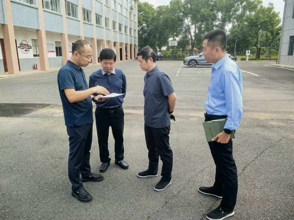 区委党史研究室赴镇德桥镇、石公桥镇 开展调研